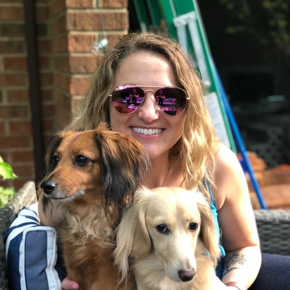 Meet your Posher, Gabby - Picture 1 of 1